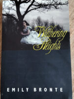 Wuthering Heights  (Paperback, Emily Bronte)